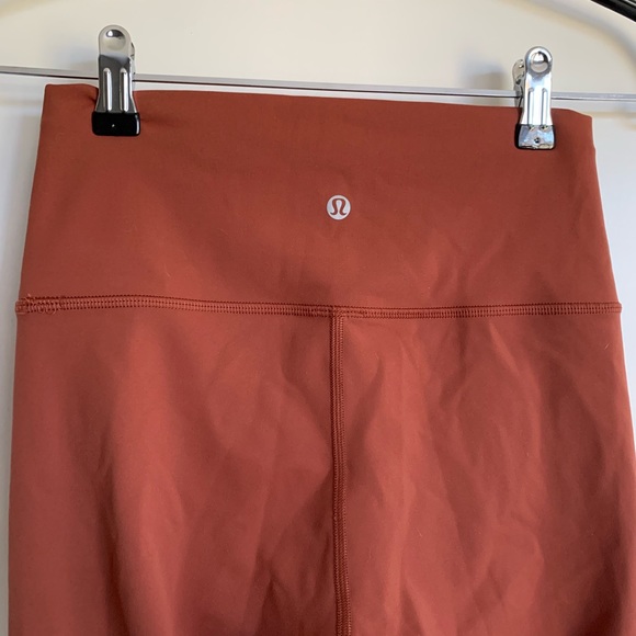 Lululemon Wunder Train High-Rise Tight 25" in Dark Terracotta - Picture 4 of 7